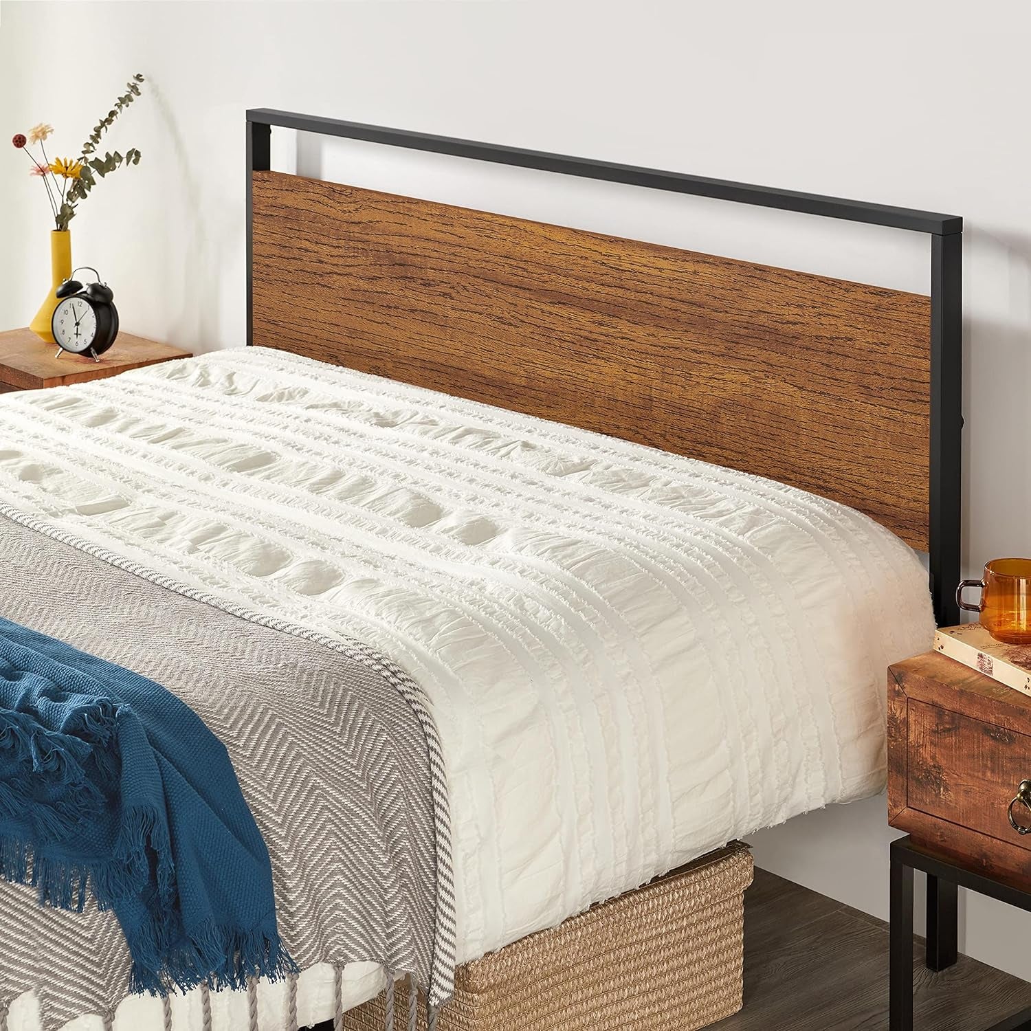 Yaheetech Queen Metal Platform Bed Frame with Rustic Wooden Headboard and Footboard, Mattress Foundation/No Box Spring Needed/12 Inch Underbed Storage/Slats Support/No Noise/Easy Assembly, Walnut